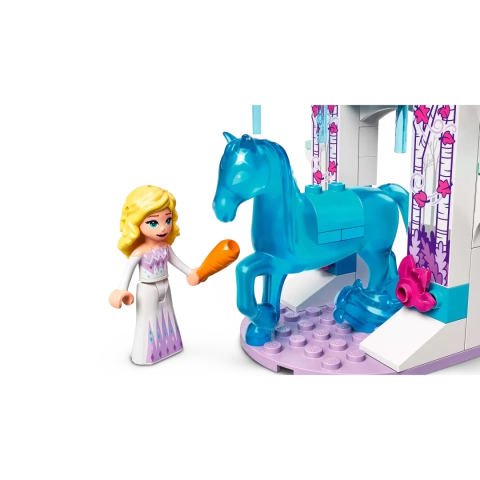 LEGO Elza i lodowa stajnia Nokka