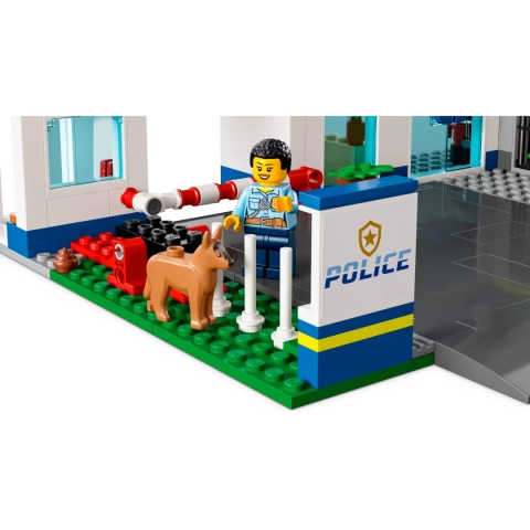 LEGO Posterunek policji