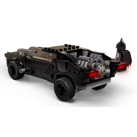 LEGO Batmobil™: pościg za Pingwinem™