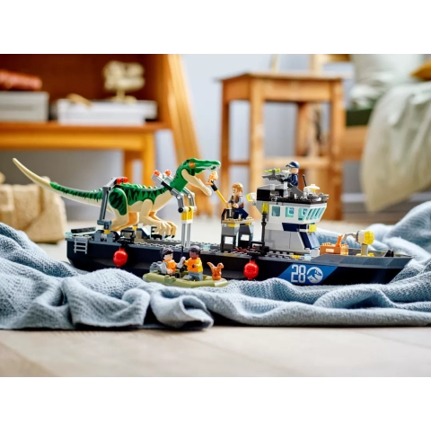 LEGO Barionyks i ucieczka łodzią